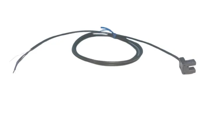 Omron EE-SX951-W 1M — Photoelectric Sensors
