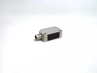 Omron E3ZM-R86 — Photoelectric Sensors (image 2)