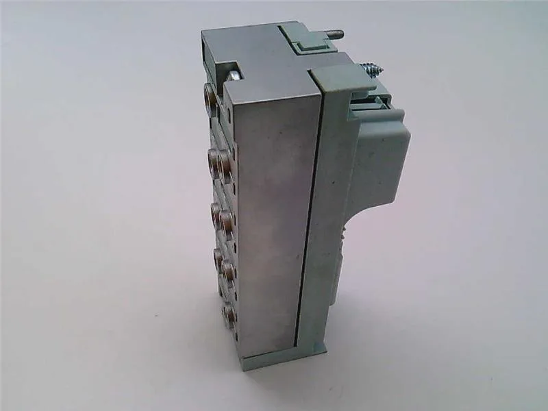 Siemens 6ES7194-4EB00-0AA0 (image 4)