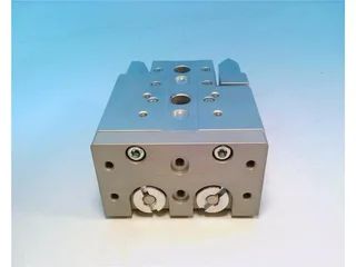 Festo SLT-20-30-A-CC-B — Solenoid & Directional Valves (image 4)