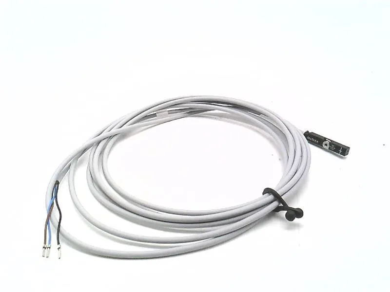 Festo SMT-8M-A-PS-24V-E-2,5-OE — Proximity Sensors