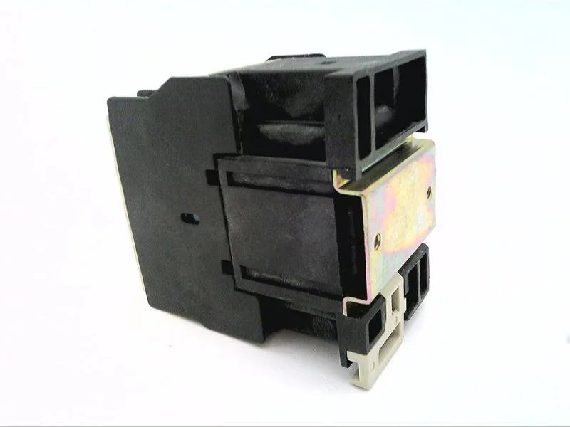 Schneider Electric LP4D1801BW3 — Contactors (image 2)