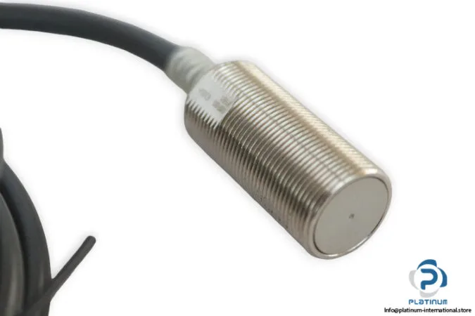 Omron E2EGX5B1 — Proximity Sensors (image 3)