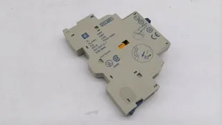 Schneider Electric GV2-AM11 — Molded Case Circuit Breakers (MCCB) (image 2)