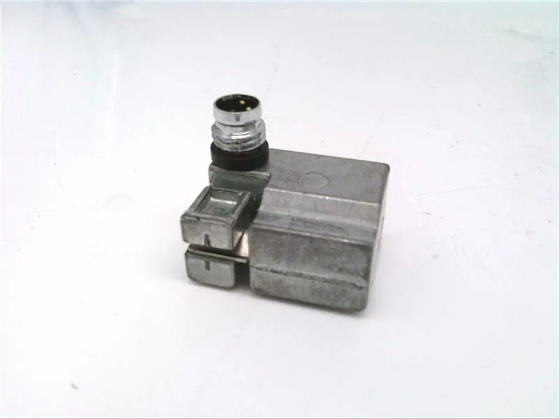 Festo SMT-3-PS-SQ-LED-24B — Proximity Sensors