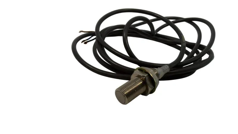 Omron E2E-X2F1 — Proximity Sensors