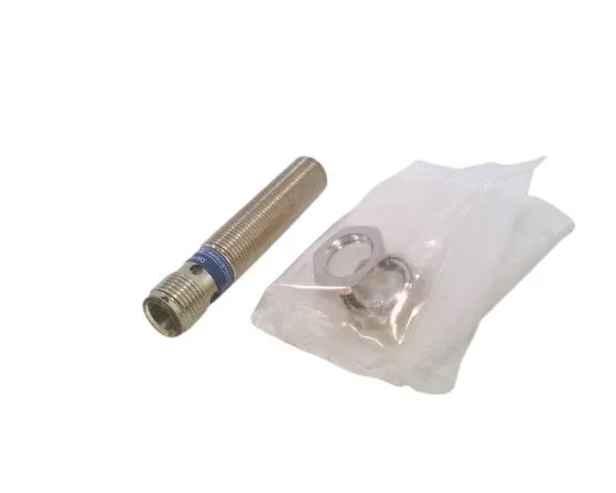 Schneider Electric XS1-M12DA210D — Proximity Sensors (image 2)