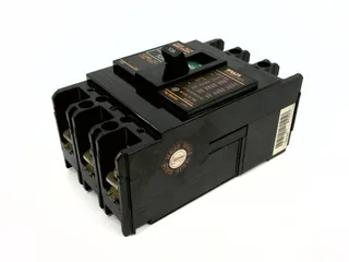 Fuji Electric EA53B/10 — Molded Case Circuit Breakers (MCCB) (image 4)