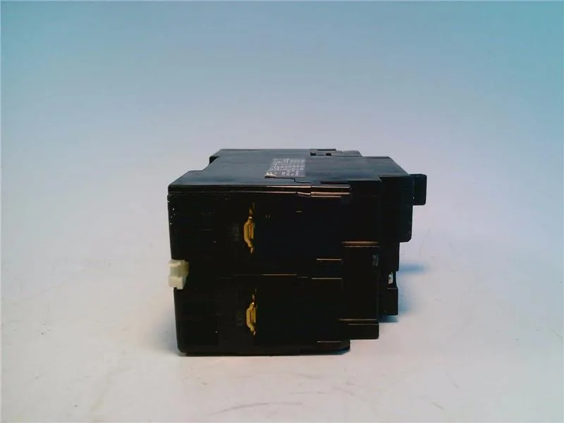 Fuji Electric SA52RCUL/3 — Miniature Circuit Breakers (MCB) (image 4)