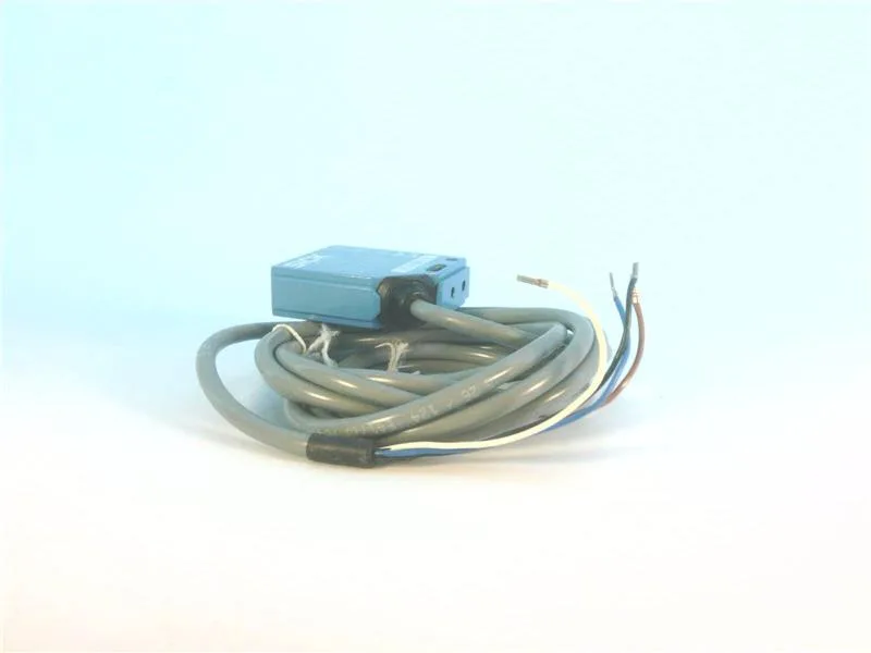 SICK WT12-2N140 — Proximity Sensors (image 2)