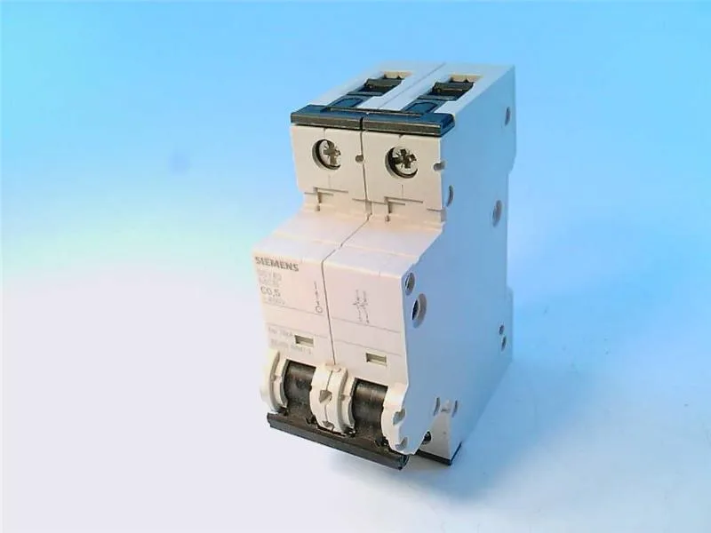 Siemens 5SY8205-7 — 2-Pole MCB (DIN Rail) (image 2)