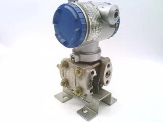 Fuji Electric FKNV35V-AKCVY-AA — Solenoid & Directional Valves (image 2)