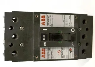 ABB UXAB728131R131 — Molded Case Circuit Breakers (MCCB) (image 2)