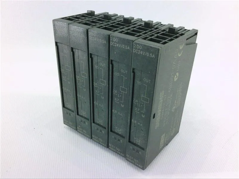 Siemens 6ES7132-4BB01-0AA0 — Digital Output Modules (image 2)