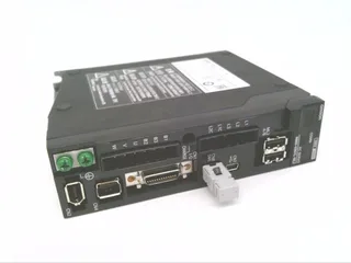 Omron R88D-KN01L-ML2 — Servo Drives