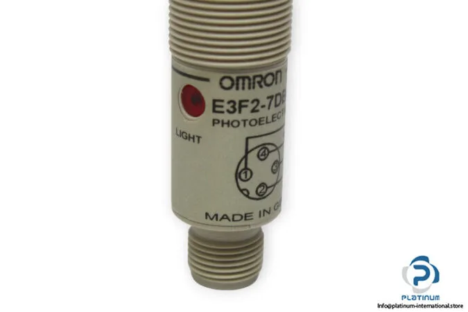 Omron E3F2-7B4-P1 — Photoelectric Sensors (image 4)