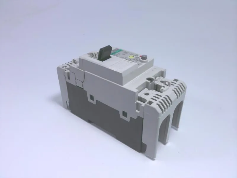 Fuji Electric EW32AAG-2P005B — Residual Current Breakers (RCCB/RCBO) (image 3)