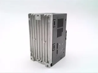 Mitsubishi Electric FR-E720-0.1K — AC Drive (VFD) 240V (image 3)