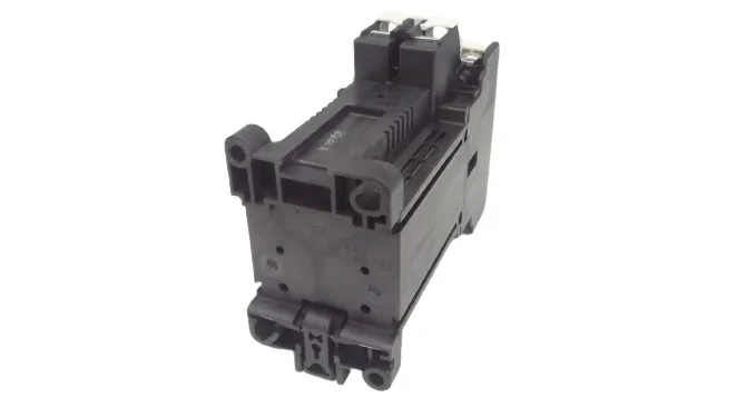 Fuji Electric SC-E04P/G-24VDC — Contactors (image 2)
