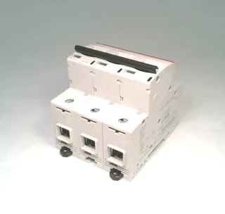 ABB S803S-C16 — 3-Pole MCB (DIN Rail) (image 5)