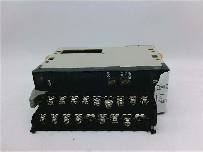 Omron CJ1W-DA021 — PLCs (Programmable Logic Controllers) (image 5)