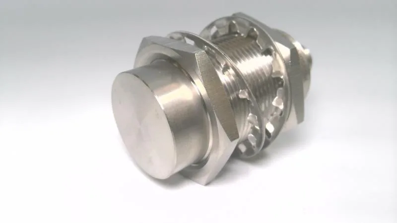Schneider Electric XS930R4PAM12 — Proximity Sensors (image 4)
