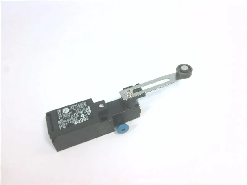 Omron D4N-4A2GR-NPT — Limit Switches (image 2)
