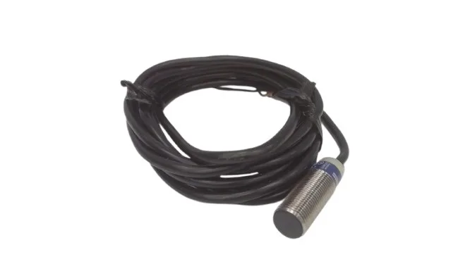 Schneider Electric XS512B1PAL2 — Proximity Sensors (image 4)