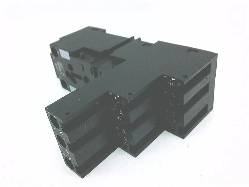 Schneider Electric RXZE2S111M (image 6)