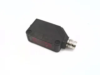 Omron E3Z-T81-G2SRD-CN