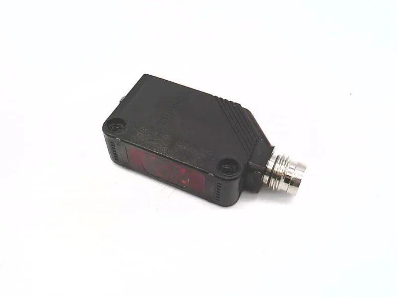 Omron E3Z-T81-G2SRL-CN — Photoelectric Sensors