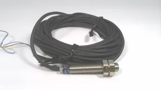 Schneider Electric XS508B1DAL5 — Proximity Sensors (image 3)