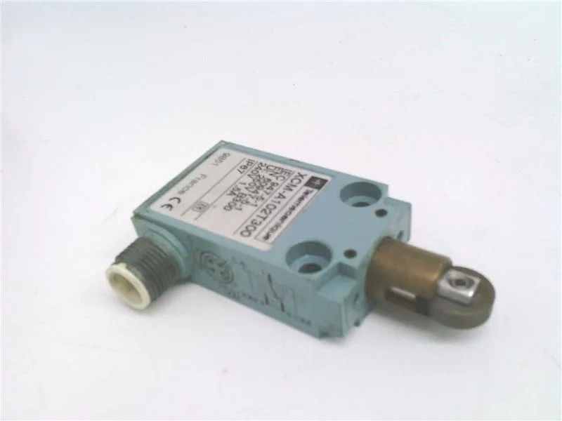Schneider Electric XCM-A102T300 — Limit Switches
