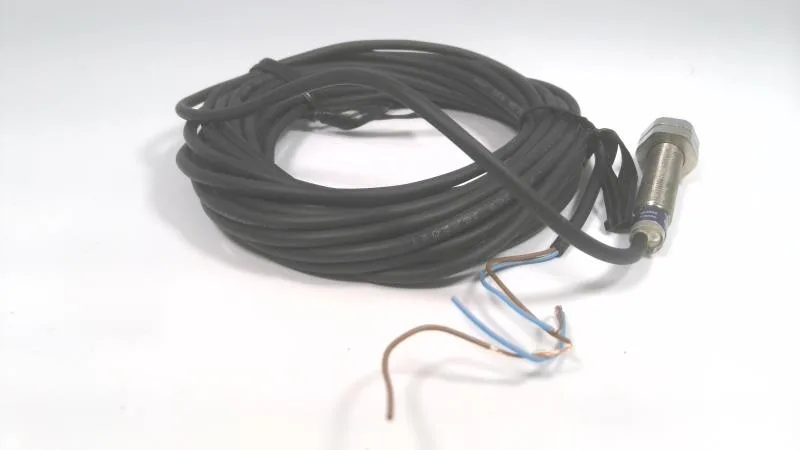 Schneider Electric XS508B1DAL5 — Proximity Sensors (image 4)