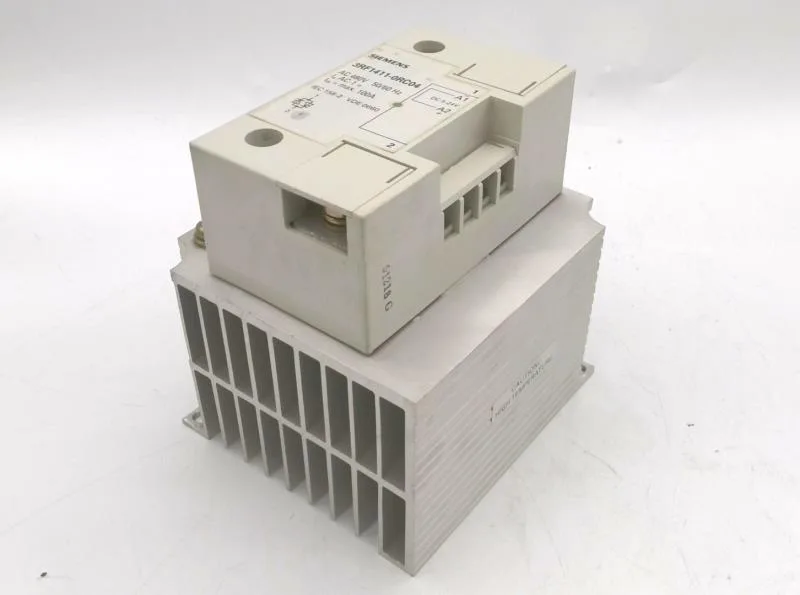 Siemens 3RF1411-0RC04 — Solid State Relays (image 2)