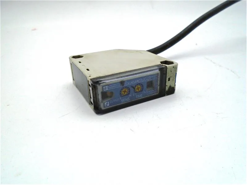 Schneider Electric XUK-5ARCTL2 — Photoelectric Sensors (image 2)