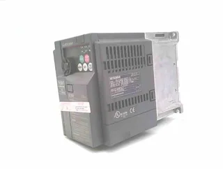 Mitsubishi Electric FR-E720S-080SC-EC — AC Drives (VFD) (image 2)
