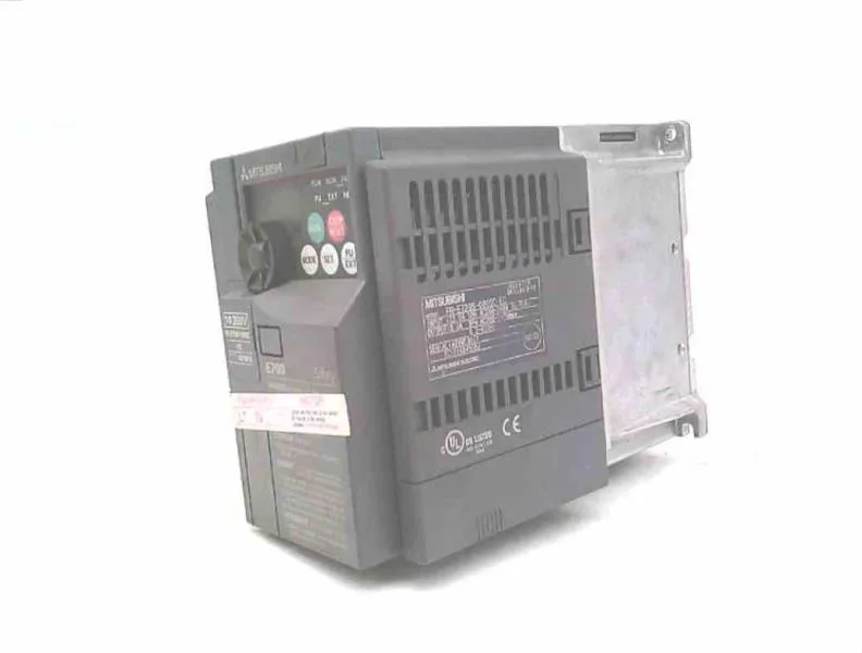 Mitsubishi Electric FR-E720S-080SC-EC — AC Drives (VFD) (image 2)