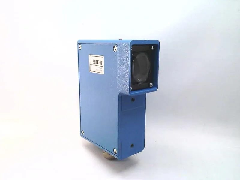 SICK WS25303 — Photoelectric Sensors