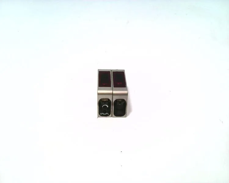 Omron E3ZM-T86 — Photoelectric Sensors (image 2)