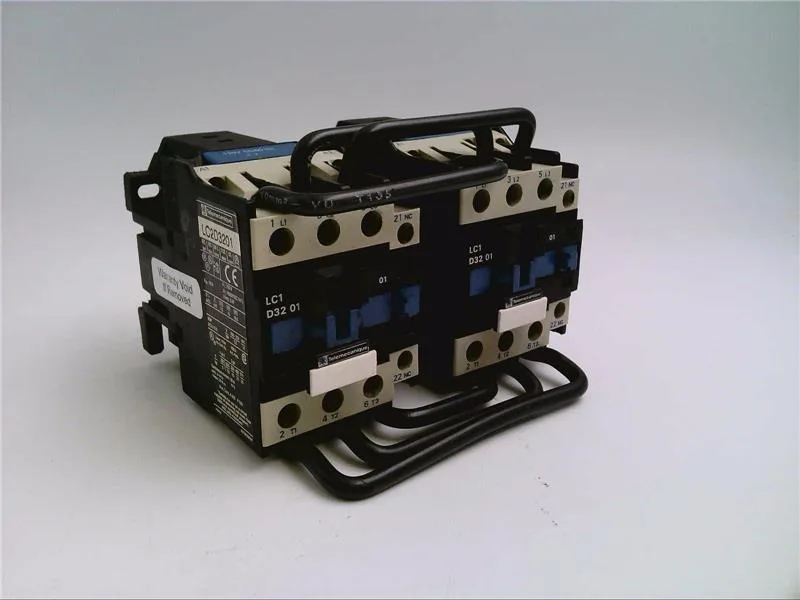 Schneider Electric LC2-D3201-F7 — Contactors