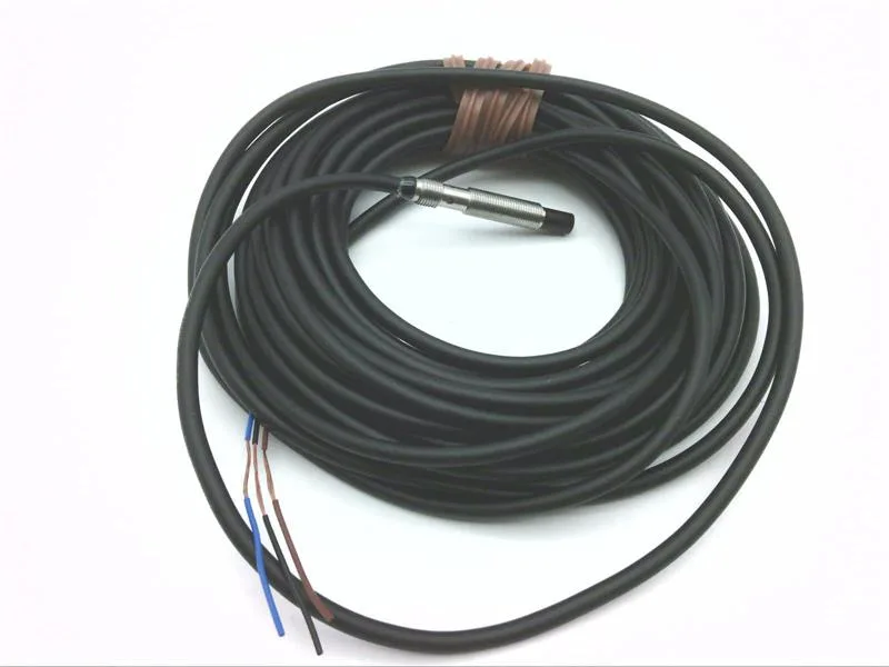 Omron E2E-S05N03-WC-B1 5M — Proximity Sensors (image 2)