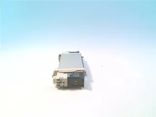 Festo VUVG-B14-T32C-AZT-F-1P3 — Solenoid & Directional Valves (image 4)