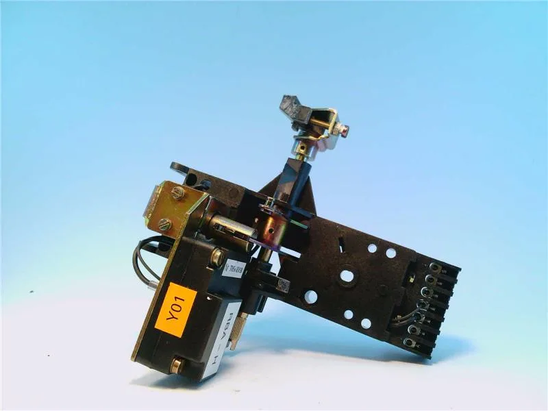 ABB UXAB389824909 — Molded Case Circuit Breakers (MCCB)