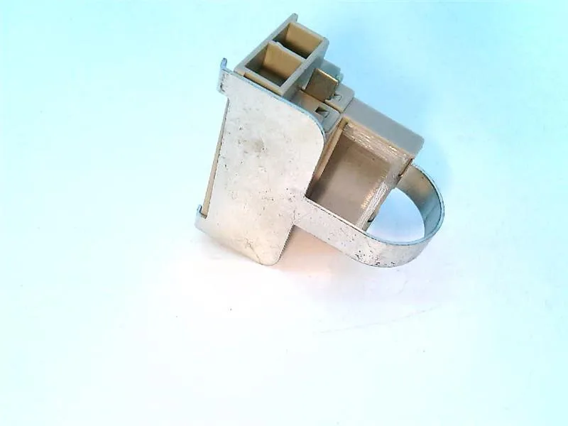 Omron G32A-A20 — Solid State Relays (image 2)
