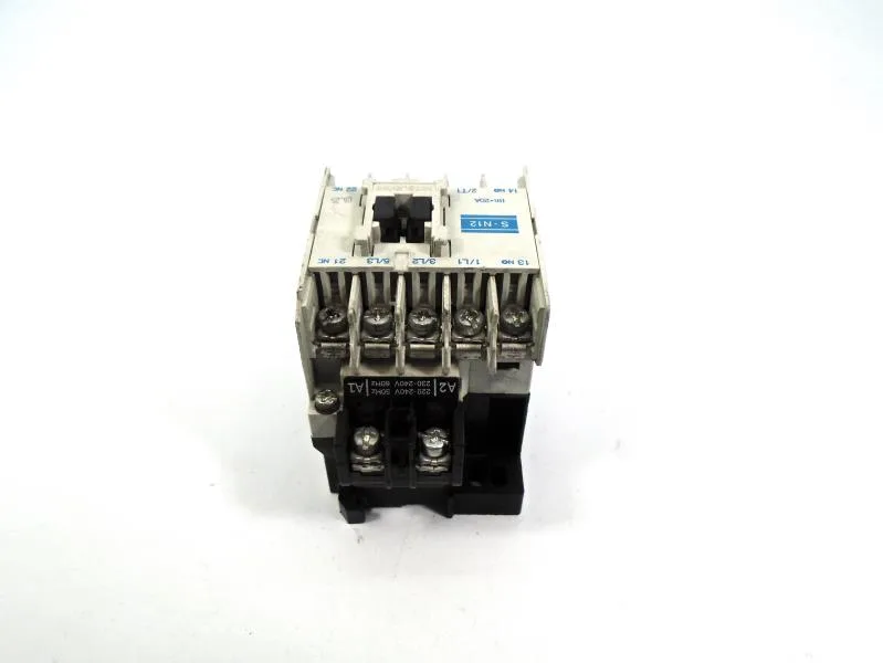 Mitsubishi Electric S-N12AC220V — Contactors (image 2)