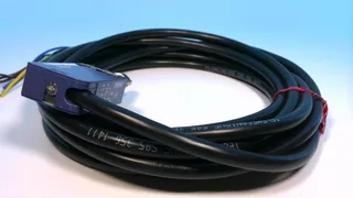 Schneider Electric XCMD25F2L5 — Limit Switches
