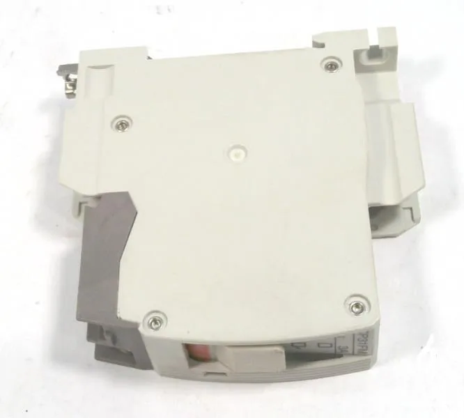 Fuji Electric CP31FM/3W1 — Miniature Circuit Breakers (MCB) (image 4)