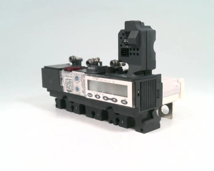 Schneider Electric LV430506 (image 4)