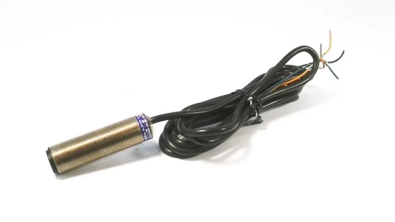 Schneider Electric XUBH02323L05 — Photoelectric Sensors